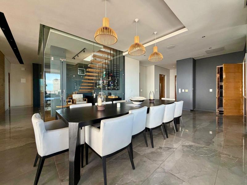3 Bedroom Property for Sale in Green Point Western Cape